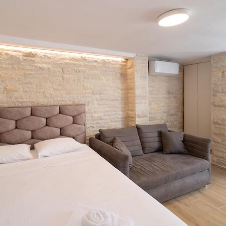 Christian Studio Apartments Umag Eksteriør billede
